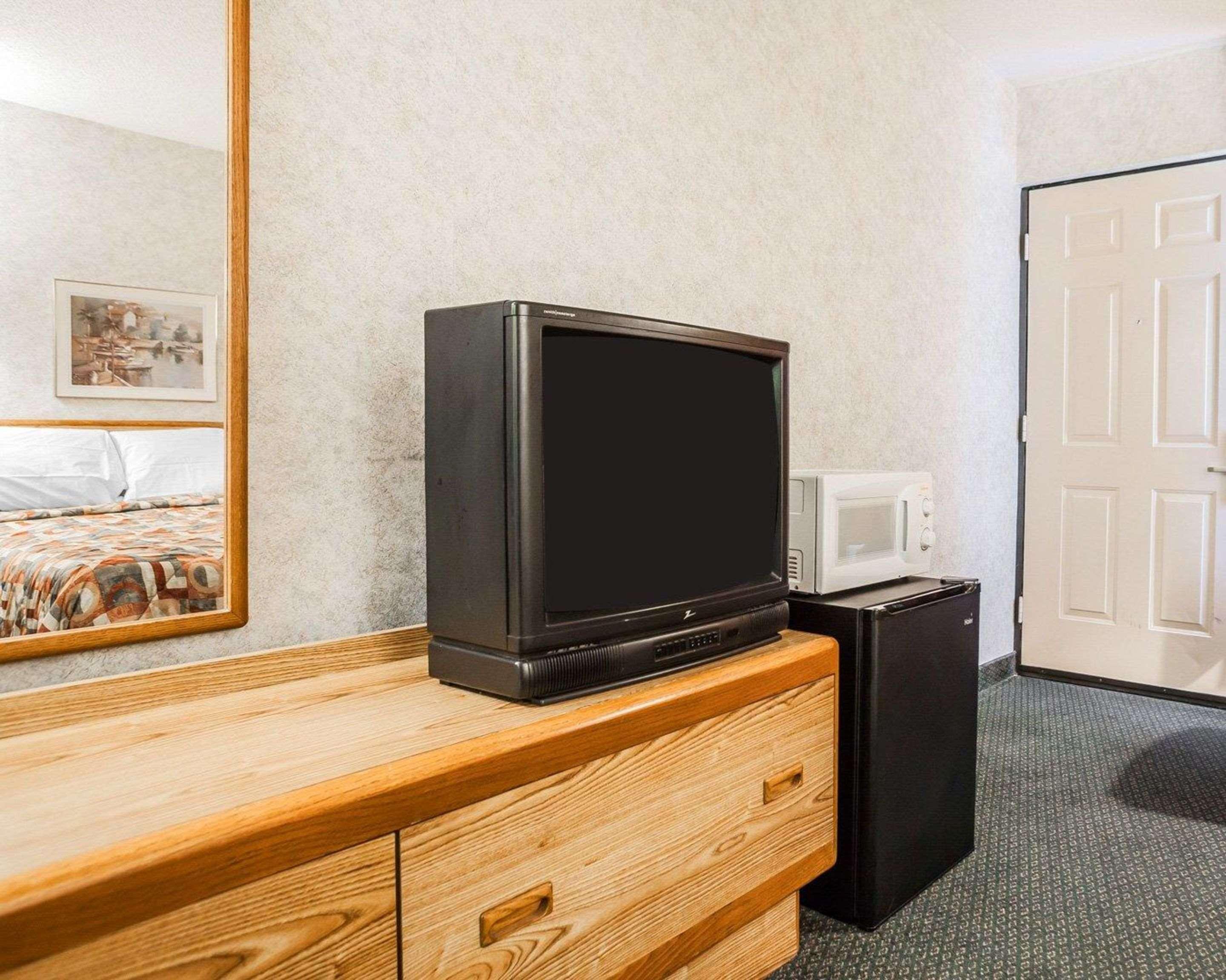 Econo Lodge Jefferson City Eksteriør billede
