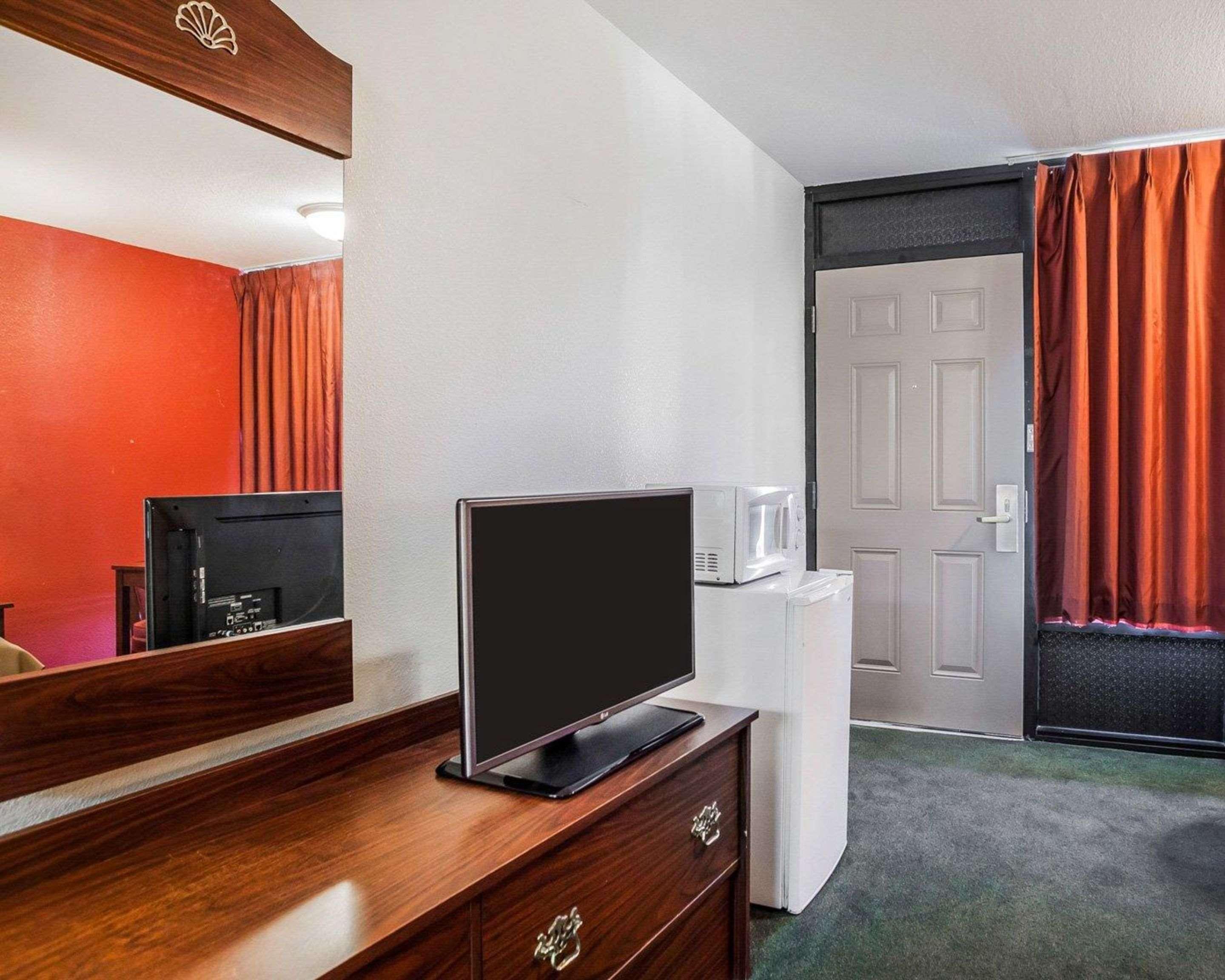 Econo Lodge Jefferson City Eksteriør billede