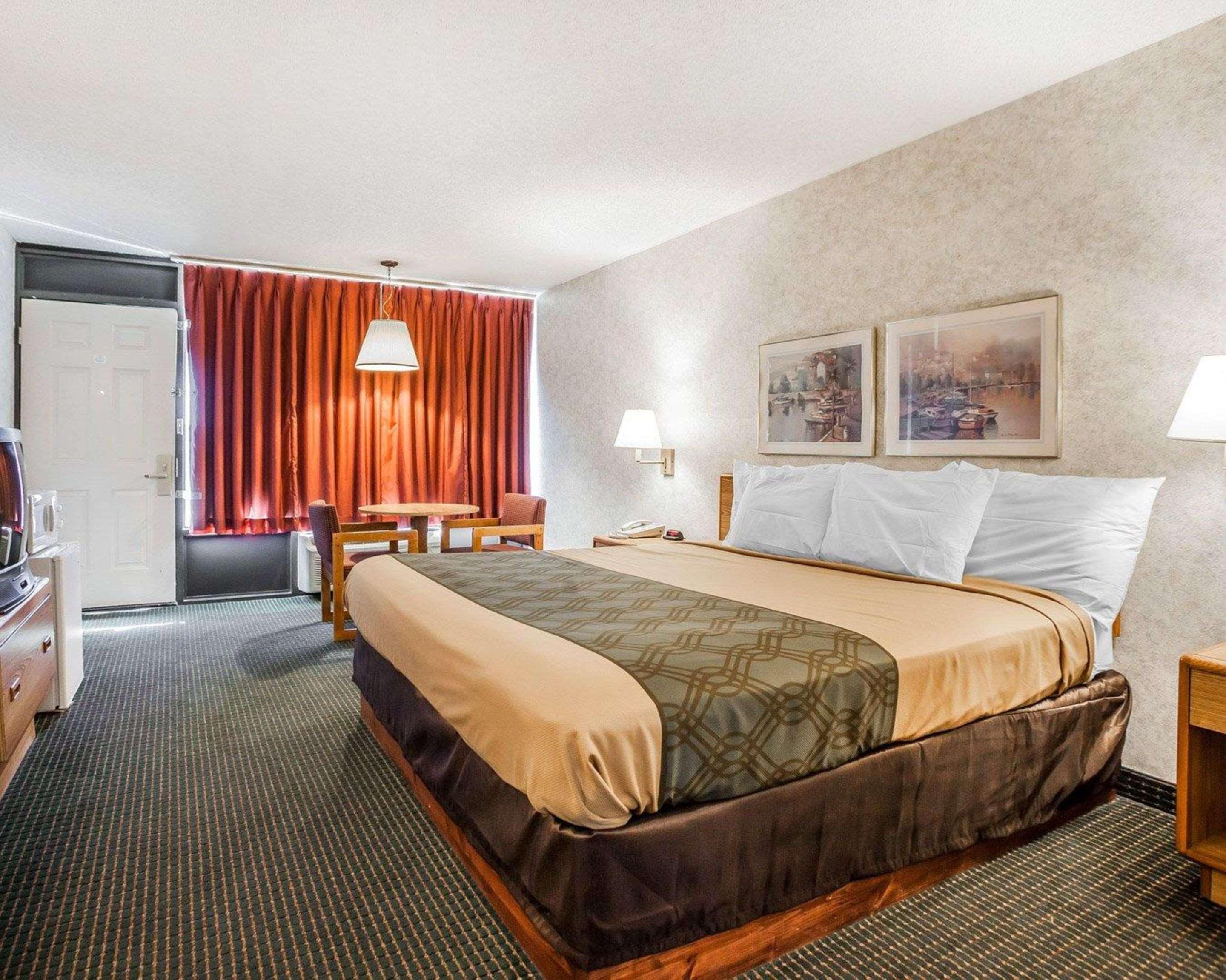 Econo Lodge Jefferson City Eksteriør billede