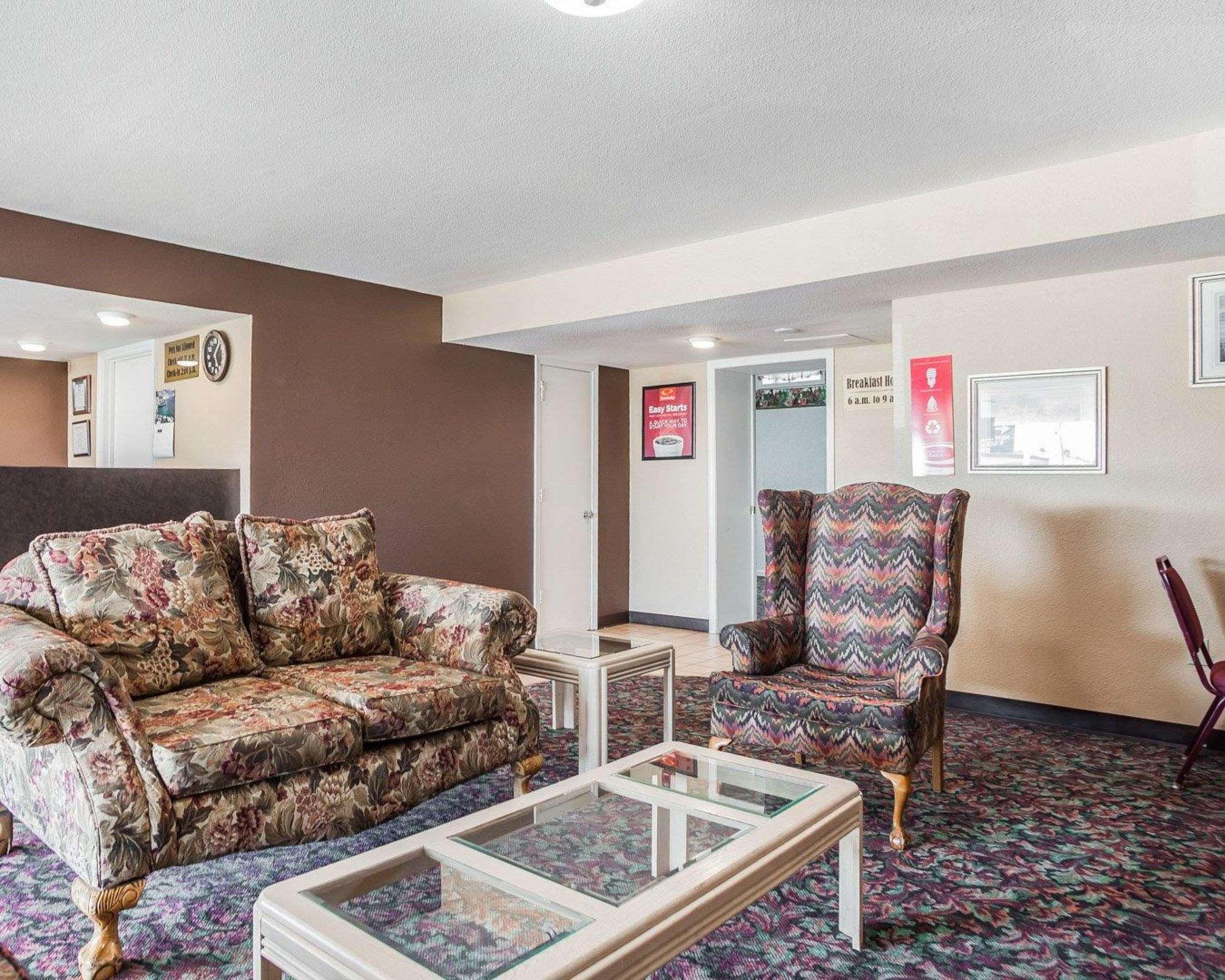 Econo Lodge Jefferson City Eksteriør billede