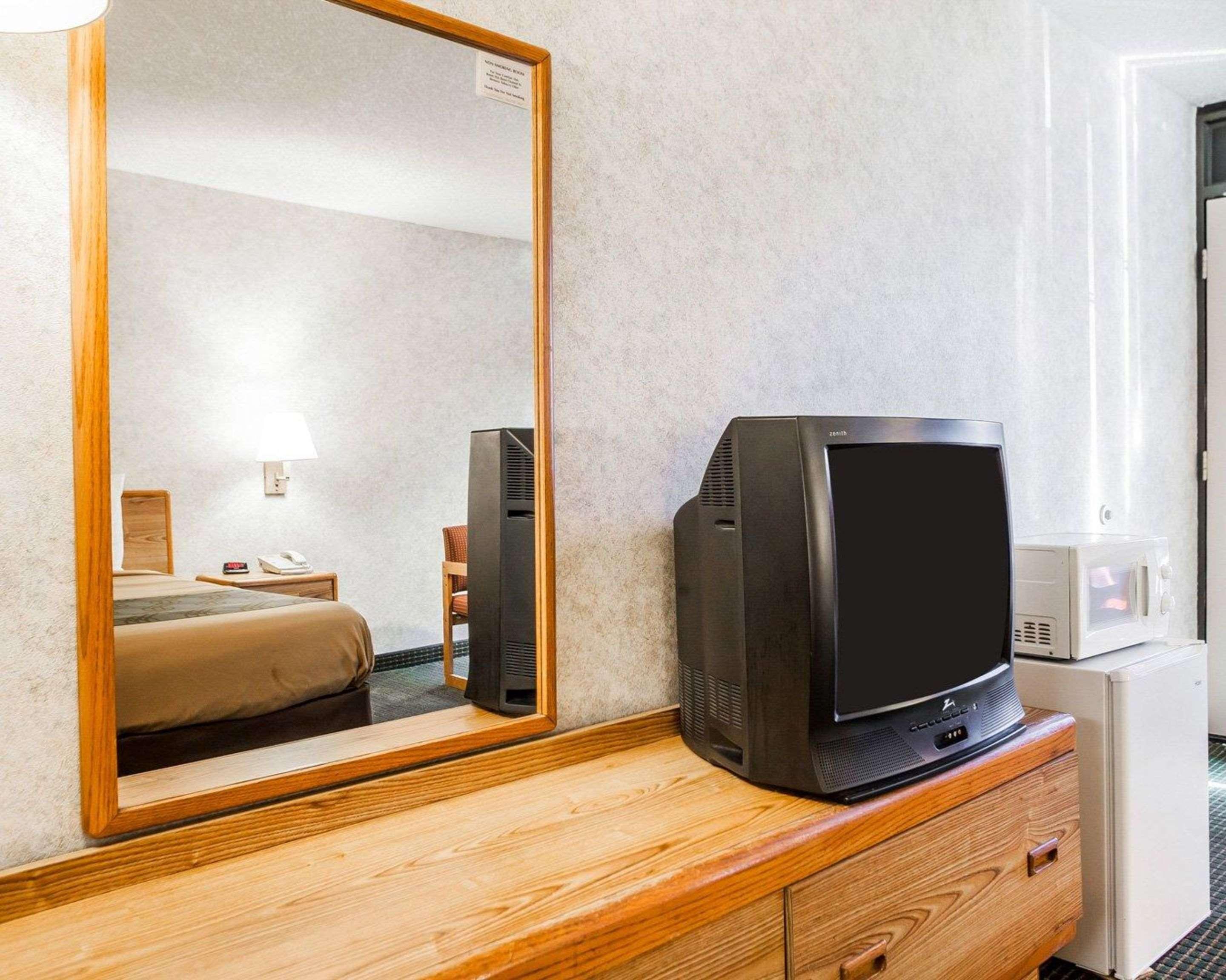 Econo Lodge Jefferson City Eksteriør billede