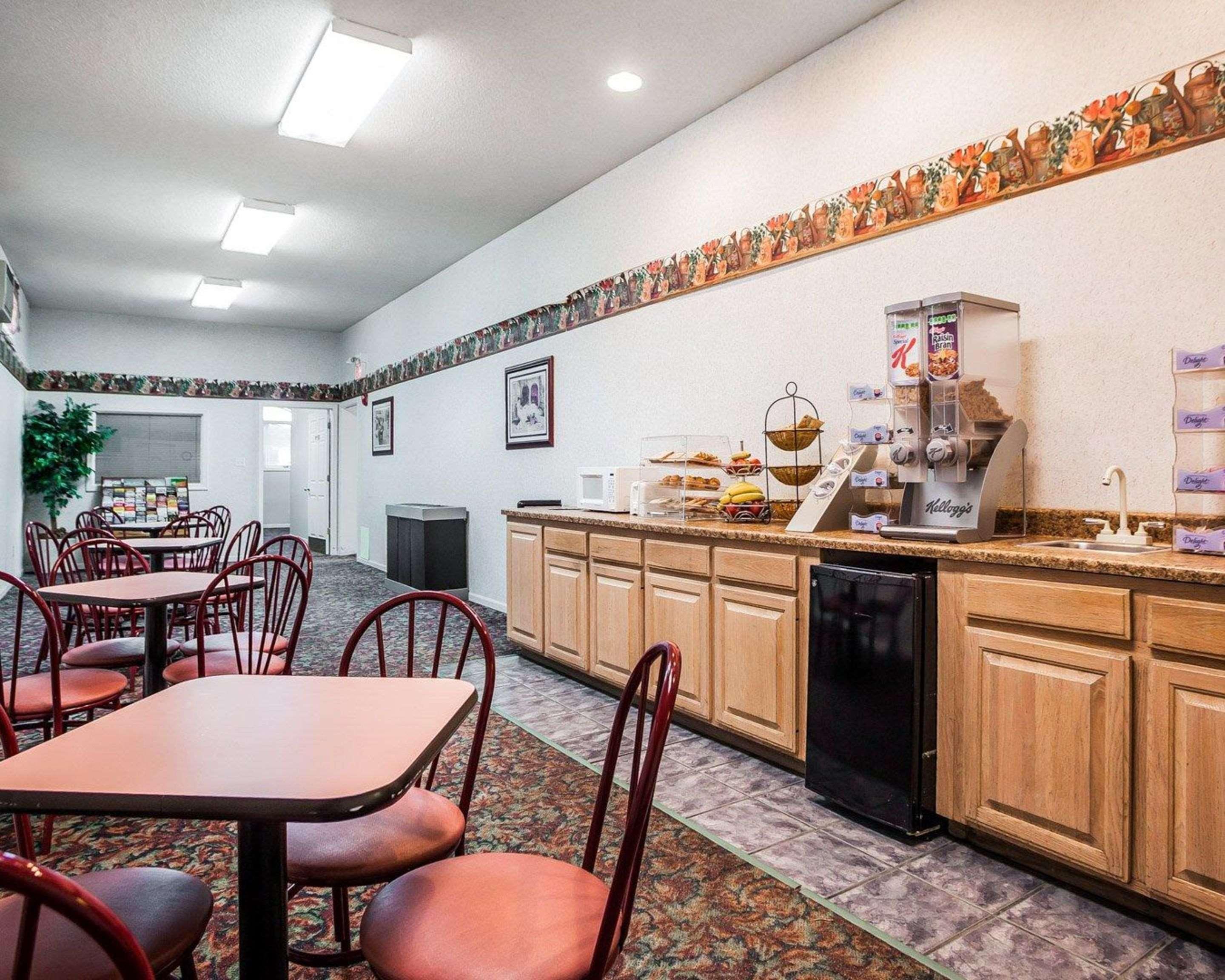 Econo Lodge Jefferson City Eksteriør billede
